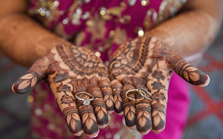 Stylish Butterfly Mehndi Design Stylish Butterfly Mehndi Design