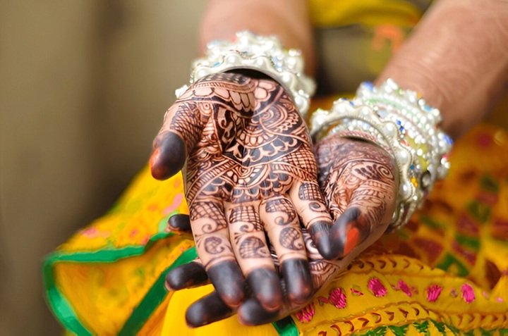 Stylish Butterfly Mehndi Design Stylish Butterfly Mehndi Design