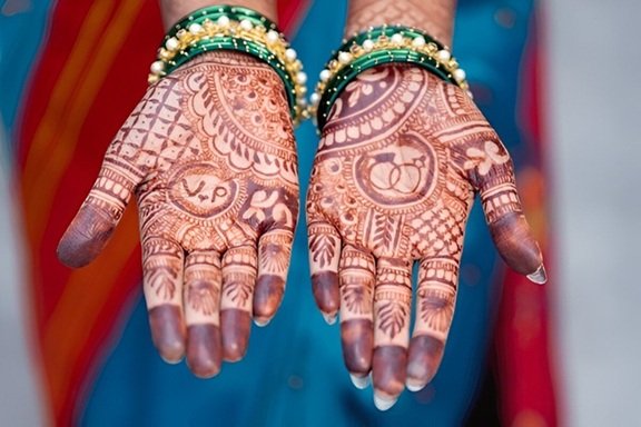 Stylish Butterfly Mehndi Design Stylish Butterfly Mehndi Design