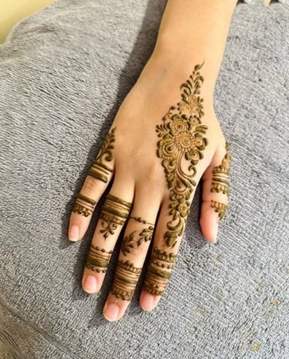 Royal Front Hand Mehndi Design